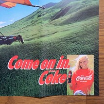 スカッとさわやかコカ・コーラ Come on in.Coke 1979年 雑誌広告 三折広告 昭和レトロ広告【切り抜き】Coca-Cola トレーシー・ピーターズ_画像2