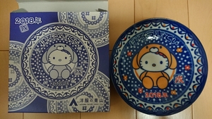  новый товар нераспечатанный Hello Kitty plate 2018 год . главный .