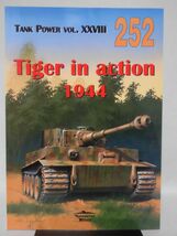 洋書 ティーガー戦車1944 写真資料本 TANK POWER VOL.XXVIII Tiger in action 1944 Wydawnictwo Militaria 2006年発行[1]B1593_画像1