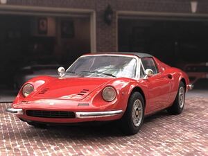 1/24 フェラーリ　ディーノ　246GTS 完成品