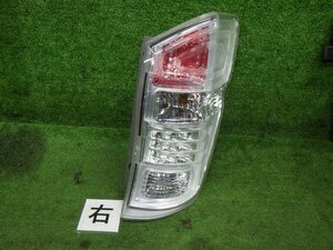 ★ 即決あり H21年 ステップワゴン DBA-RK5 右 テール ランプ 33500-SZW-J01 ＬＥＤ STANLEY P8896 [ZNo:05031262]