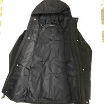 ◎046新品【メンズL】黒ブラック 定価17600円 アンダーアーマー 中綿 防寒 ゴルフにオススメ トレーニング UAインサレート ジャケット_画像4