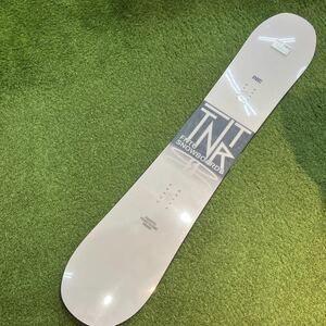 新品　未使用　スノーボード FNTC TNT R WHITE 153cm スノーボードギア グラトリ 23-24モデル