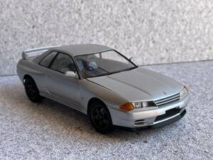 ジャンク or 部品取り！1/24　R32スカイライン　完成品　ニッサン　日産自動車　スポーツカー　首都高バトル　湾岸ミッドナイト　ドリフト