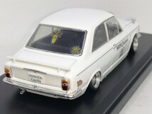 1/43 ノレブ Toyota Corolla (1966) 改 アルミ 深リム ローダウン 改造 カローラ チン・リアスポ MOONEYES デカール カスタム 国産名車 _画像6