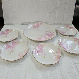 【未使用】宇野千代　花よしの取り分け揃　小皿　大皿　桜　花柄　和食器　食器　6点セット　コレクション
