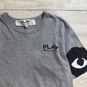 PLAY COMME des GARCONS/プレイ コムデギャルソン/袖 フェイスプリント/半袖Tシャツ/グレー/ハートフェイスの画像3