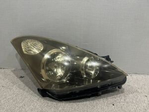 ウィッシュ ZNE10 ZNE10G ZNE14 前期 純正 右 運転席側 HID ヘッドライト STANLEY 68-2 G0143-4