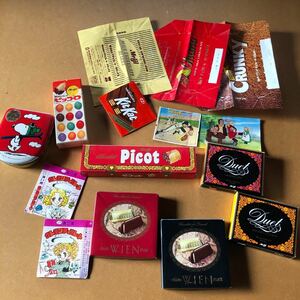 昭和レトロ　チョコレート　空箱　不二家　クレヨンチョコ　鐘紡　ウイーンチョコ明治　ピッコロ　デュエット　ピコット懐かしいお菓子の箱