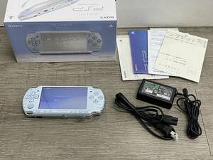 ☆ PSP ☆ プレイステーションポータブル PSP-2000 フェリシア・ブルー 動作品 状態良好 本体 バッテリー アダプター 箱 説明書 付属 5964