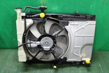 シエンタ NSP170G 純正 ラジエター 電動ファン 35260 E599_画像2