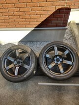 美品! VOLKRACING RAYS TE37 SAGA MM 10.5j +15 5H 114.3 4本セット POTENZA 71R 295/30/18 GTRサイズ BNR32 BCNR33 BNR34 GT-R _画像2