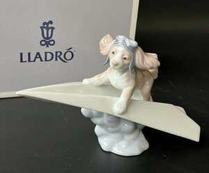 未使用　LIADRO　リアドロ　紙飛行機と犬　陶器人形　箱付き