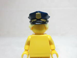 LEGO★43 正規品 未使用 髪の毛付き ポリスハット 警察 帽子 被り物 同梱可能 レゴ シティ ミニフィグ 男の人 女の人 子供 男の子 女の子
