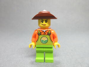 LEGO★520 正規品 街の人 ミニフィグ 同梱可能 レゴ ミニフィギュア シティ 男 女 デパート 家 公園 遊園地 レストラン 畑 農夫 食べ物