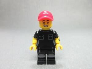 LEGO★564 正規品 街の人 ミニフィグ 同梱可能 レゴ ミニフィギュア シティ 男 女 デパート 家 公園 遊園地 レストラン サッカー 審判