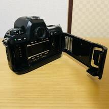 ニコン Nikon F100 フィルム一眼レフカメラ ボディ レンズ Nikon AF NIKKOR 35-70mm_画像8