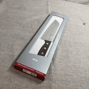 VICTORINOX(ビクトリノックス) 三徳包丁 17cm ウッド 17cm 万能包丁 プロ仕様 6.8500.17G