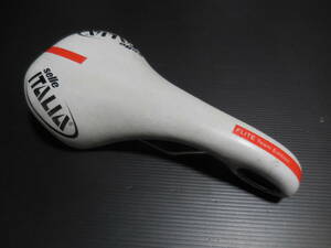 　selle italia セライタリア　 Flite フライト　Team Edition　チタン316レール　ロードサドル