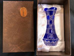 西洋ガラス　ボヘミアンガラス　被せガラス　フラワーベース　小さめの花瓶　ガラス花瓶　インテリア雑貨　生活雑貨