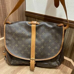 LOUIS VUITTON ルイヴィトン モノグラム ソミュールGM ショルダーバッグ ハンドバッグ レディース ファッション