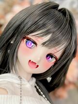 【eMO+h】DDH-09 セミホワイト肌 ソフビ盛りカスタムヘッド＋レジンアイ（難あり※説明文をご確認下さい）b_画像1