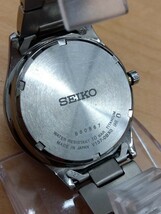 【c008】SEIKO ソーラー チタニウム デイト メンズ 腕時計 黒文字盤 V157-0BX0 セイコー_画像5