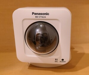 Panasonic ネットワークカメラ BB-ST162A 外観は綺麗な方です POE給電にて動作確認済みの稼働品です 本体と取付台のセット リセット済み