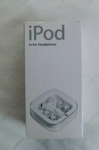 Apple 純正　iPod In-Ear Headphones 未使用長期保存品 アップル iPod用アクセサリー イヤホン、ヘッドフォン