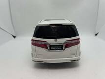 ホンダ特注 1/18 ホンダ オデッセイ HONDA SPORT HYBRID ODYSSEY 2019 ホワイト J03-02-012_画像3