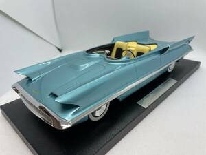 HRN-Model 1/18 リンカーン フューチュラ Lincoln FUTURA Concept 1955 ブルー J01-02-015