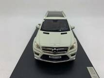 GLM 1/43 メルセデスベンツ Mercedes-Benz AMG GL63 X166 2013 White J04-01-300-2_画像5