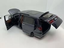 ホンダ特注 1/18 ホンダ オデッセイ HONDA SPORT HYBRID ODYSSEY 2022 グレー J03-02-002_画像8