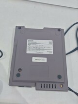 任天堂 Nintendo ファミリーコンピュータ HVC-101 ニューファミコン コントローラー ソフト付き_画像3