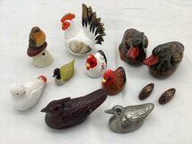 鶏・鴨・鳩 など　鳥類置物・小物など 12点まとめ 陶器・樹脂・プラ・木製などあり 中古品 ACB_画像1