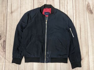 7．ZARA MAN ザラマン Ma-1 裏地キルト 中綿入り 防寒ブルゾン ボンバージャケット　メンズ EU:XL黒系 y610