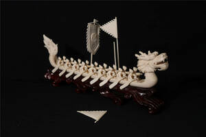 白材 天然素材 細密彫刻　龍船　船 置物 細工彫刻 東洋彫刻 天然材質/-12804