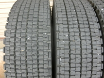 ★ 225/80R17.5 123/122L ★ 6本セット!! ★ DUNLOP ★ DECTES SP001　約10.5㎜～11㎜　良品スタッドレス　4tトラック_画像4