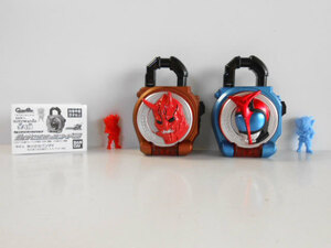 ♯Kbe06OJ仮面ライダー鎧武カプセルロックシード08全2種カブトHG♂BANDAIバンダイ♀500円〓015894_c