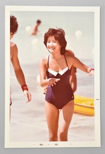 当時物 岡田有希子 生写真 ⑭ E判 オールスター 水上スポーツフェスティバル グアム 水着 80'S アイドル 1980年代 ブロマイド RK-265G/612