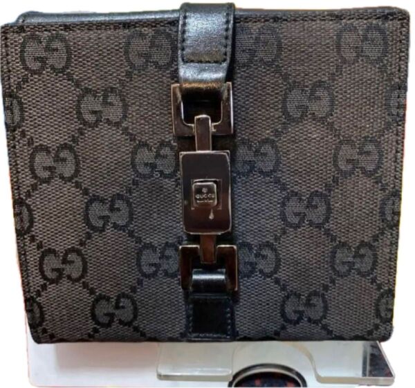 GUCCI☆二つ折り財布