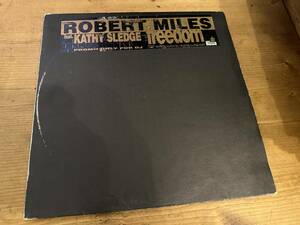 12”★Robert Miles Featuring Kathy Sledge / Freedom / ユーロ・ヴォーカル・ハウス / ダウンテンポ！欠品あり