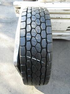 送料無料　新古品　245/70R19.5　BS　M800　ミックス　2017年製　1本　イボ付きバリ溝