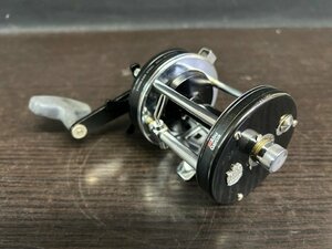 FSA-00285-47 AbuGarcia アブガルシア Ambassadeur アンバサダー7000C OLDリール ※ジャンク品