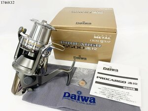 ★美品★ Daiwa ダイワ PROCARGO プロカーゴ 5500遠投 スピニングリール 釣り具 釣り用具 フィッシング 巾着袋 元箱付き 1746K12-2