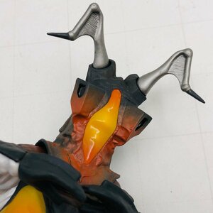 難あり中古品 S.H.Figuarts フィギュアーツ ウルトラマン ゼットン 一兆度の火球Ver.