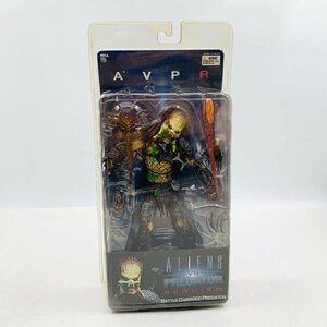 新品未開封 NECA エイリアンVSプレデター レクイエム AVPR プレデター BATTLE DAMAGED PREDATOR