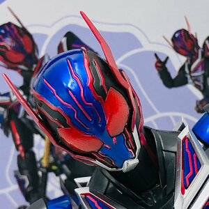 中古品 S.H.Figuarts フィギュアーツ 仮面ライダーゼロワン REAL×TIME 仮面ライダーエデン