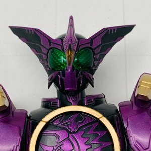 中古品 S.H.Figuarts フィギュアーツ 仮面ライダーオーズ/OOO 仮面ライダーオーズ プトティラコンボ