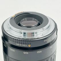 12AD187 Canon キャノン カメラレンズ　Canon ZOOM LENS EF 75-300mm 1:4-5.6 ブラック 黒 中古 現状品_画像4